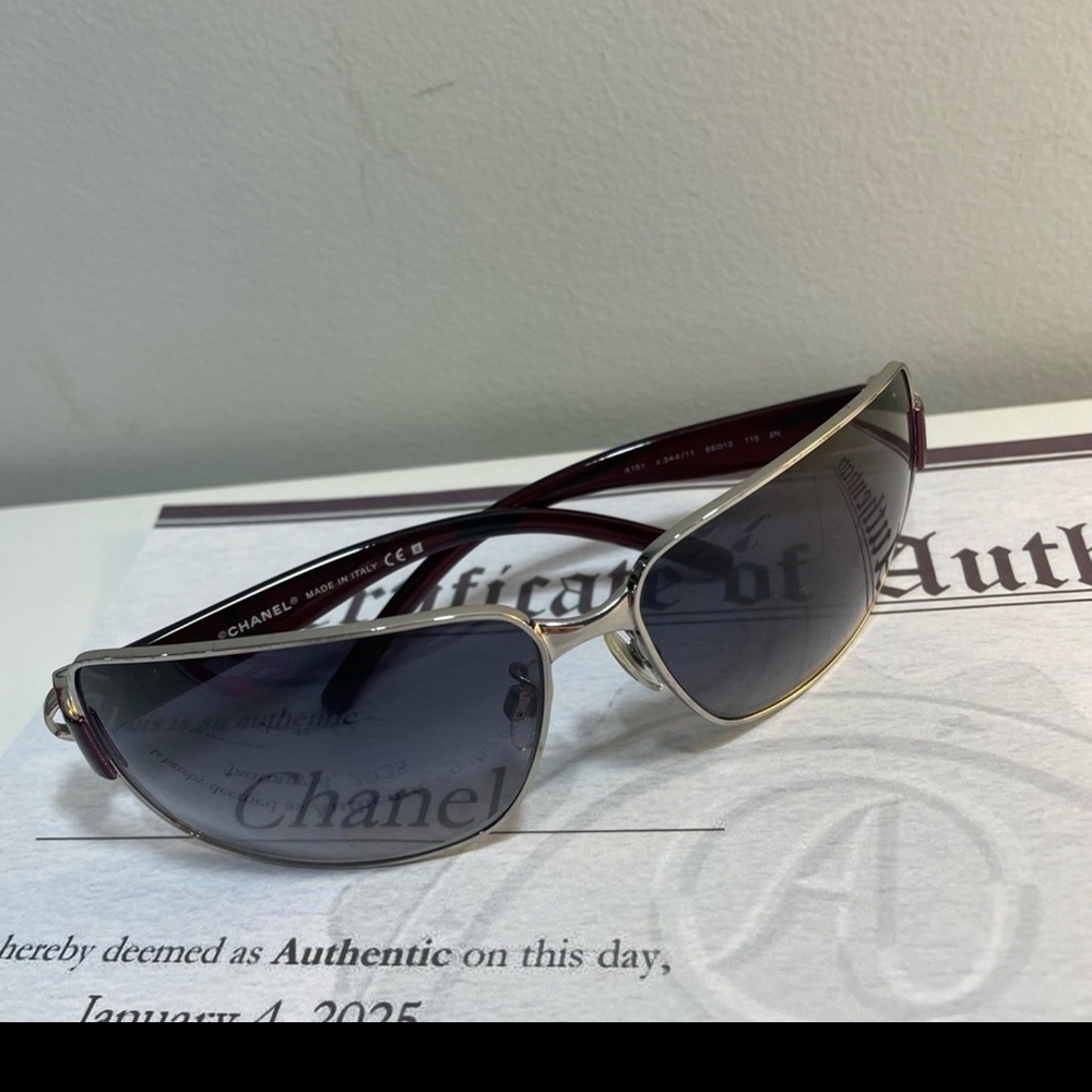 CHANEL Silver and Black Designer Sunglasses Sleek Sporty Design